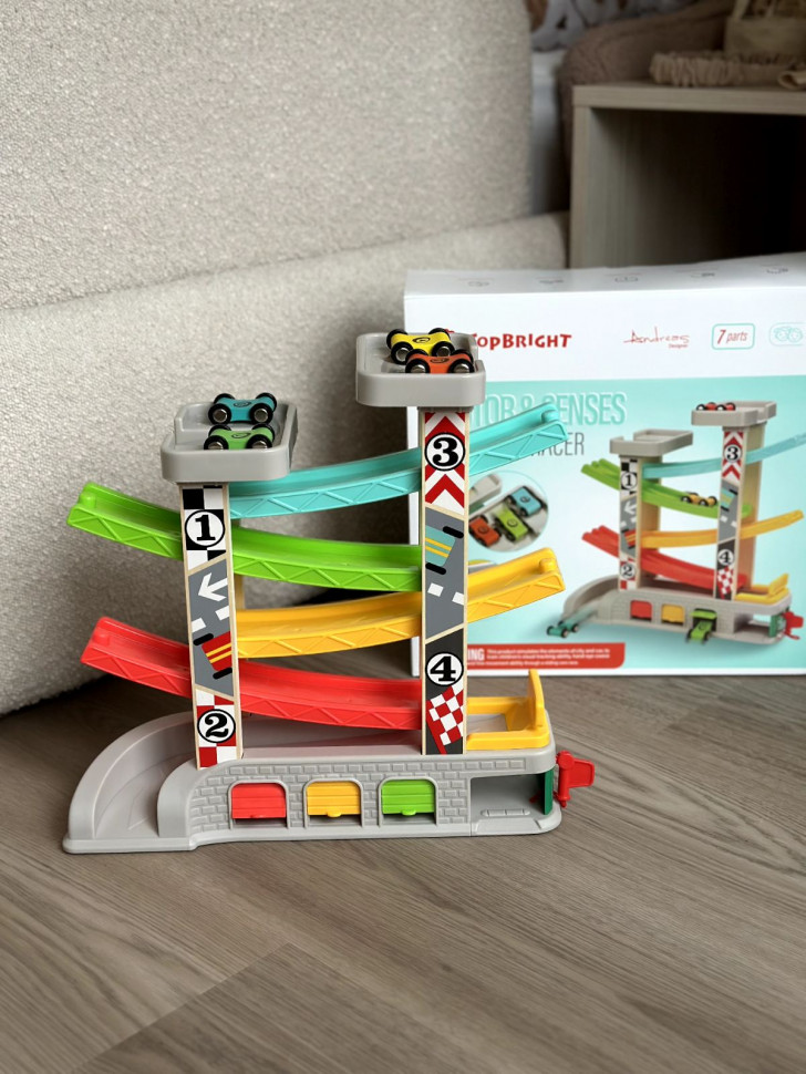 Автотрек з гаражами від TOPBRIGHT