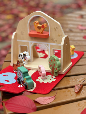 Фетровий чемоданчик Ферма від Tooky toy TP518