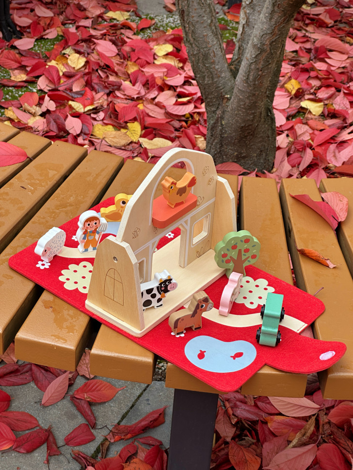 Фетровий чемоданчик Ферма від Tooky toy TP518